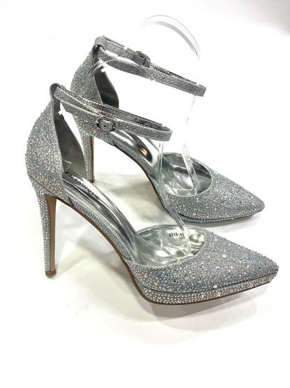 Décolleté Livi con Strass e Cinturino – Tacco 11 cm